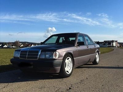 Gebraucht Mercedes 190 109 PS (80 kW) 1993 Andere farben Limousine