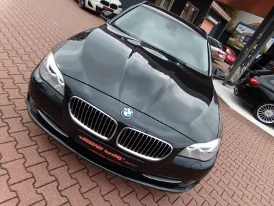 Gebraucht BMW 530 272 PS (200 kW) 2011 Schwarz Kombi