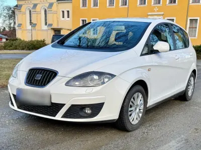Gebraucht Seat Altea Style 105 PS (77 kW) 2012 Weiß Kombi