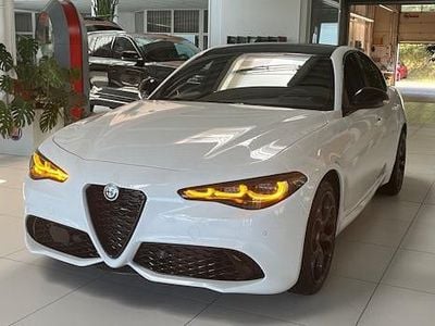 Nuova Alfa Romeo Giulia 210 CV (154 kW) 2025 Bianco Berlina