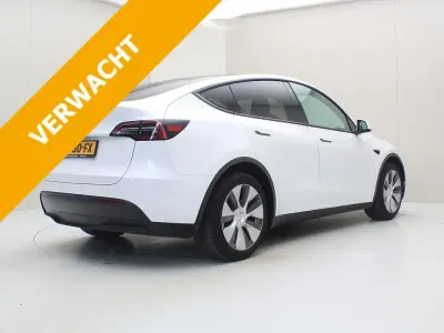 Gebraucht Tesla Model Y Standard Range 250 kW (341 PS) 2022 Weiß SUV