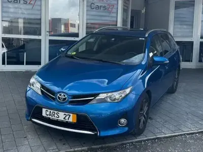 Gebraucht Toyota Auris Touring Sports Edition 90 PS (66 kW) 2015 Blue streak Kombi
