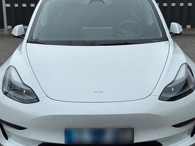 Second-hand Tesla Model 3 RWD 220 kW (300 CP) 2023 Alb Berlinǎ
