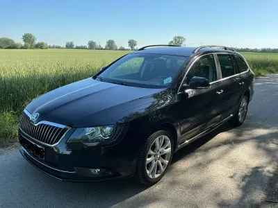 Gebraucht Skoda Superb Elegance 140 PS (102 kW) 2015 Schwarz Kombi