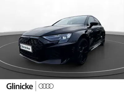 Używany Audi RS3 Sport 400 KM (294 kW) 2026 Czarny Sedan/Limuzyna