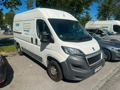 Gebraucht Peugeot Boxer Avantage 131 PS (96 kW) 2017 Weiß Van