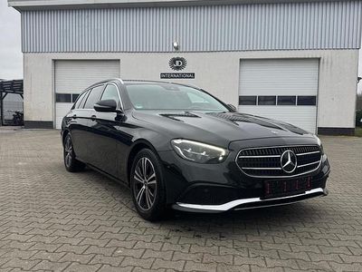 Gebraucht Mercedes E200 197 PS (144 kW) 2020 Schwarz Kombi