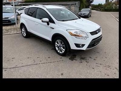Gebraucht Ford Kuga 140 PS (102 kW) 2012 Weiß SUV