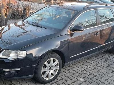 Gebraucht VW Passat 150 PS (110 kW) 2011 Schwarz Kombi