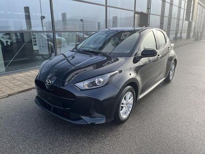 Neu Mazda 2 Center-Line 116 PS (85 kW) 2025 Schwarz Limousine