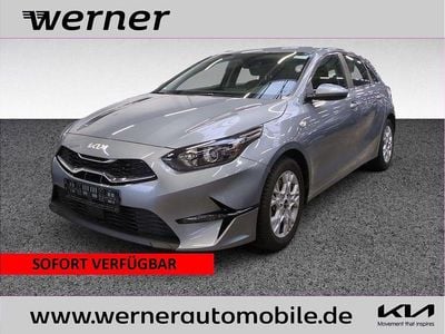 Gebraucht Kia Ceed Comfort 141 PS (103 kW) 2025 Silber Kleinwagen