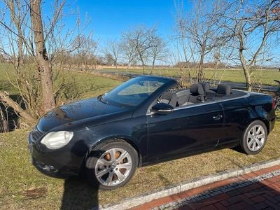 Gebraucht VW Eos 122 PS (89 kW) 2009 Schwarz Cabrio