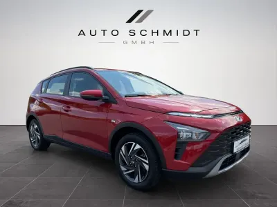 Gebraucht Hyundai Bayon Intro Edition 101 PS (74 kW) 2023 Rot SUV