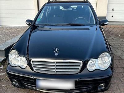 Usata Mercedes C180 Classic 143 CV (105 kW) 2006 Nero Station wagon