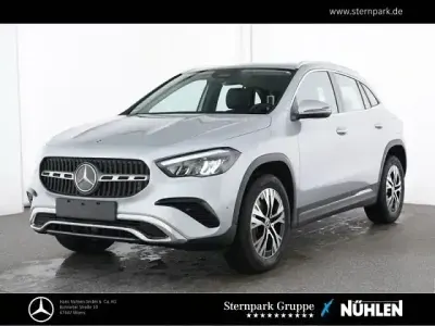 Gebraucht Mercedes GLA200 Progressive 163 PS (119 kW) 2025 Silber SUV