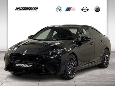 Neu BMW M235 M Sport 300 PS (220 kW) 2025 Black sapphire Coupé