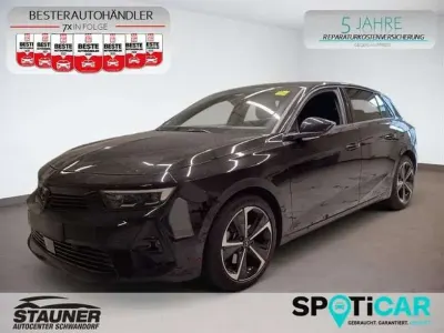 Gebraucht Opel Astra 145 PS (106 kW) 2024 Karbon schwarz metallic (metallic) Kleinwagen