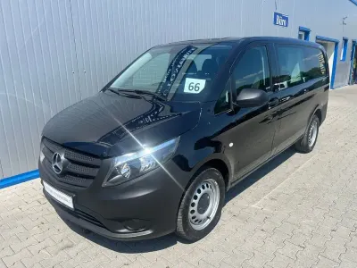Gebraucht Mercedes Vito 163 PS (119 kW) 2023 Schwarz Van
