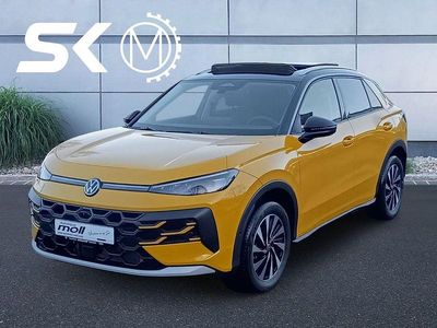 Second-hand VW T-Roc Style 150 CP (110 kW) 2026 Galben SUV