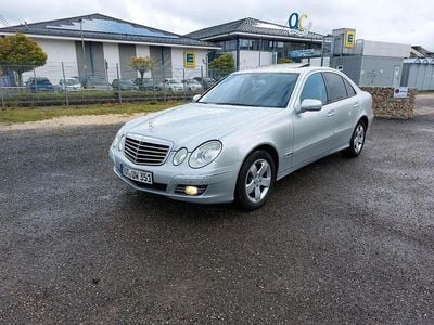 Mercedes E320