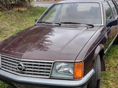 Occasion Opel Senator 136 ch (100 kW) 1983 Berline