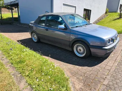 Gebraucht VW Golf Cabriolet 90 PS (66 kW) 1993 Violet Cabrio