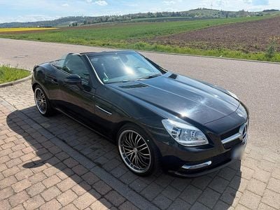 Gebraucht Mercedes SLK250 204 PS (150 kW) 2012 Schwarz Cabrio
