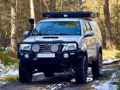 Second-hand Toyota HiLux 171 CP (125 kW) 2012 Argintiu Pickup