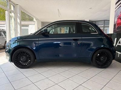 Usata Fiat 500e La Prima 86 kW (118 CV) 2022 Verde Cabrio