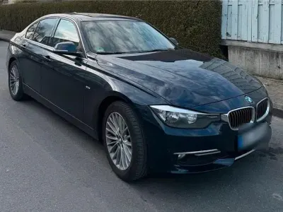 Gebraucht BMW 316 136 PS (100 kW) 2013 Blau Limousine
