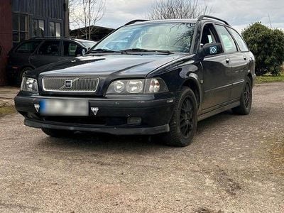 Gebraucht Volvo V40 136 PS (100 kW) 2004 Schwarz Kombi