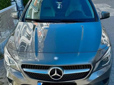 Mercedes CLA180