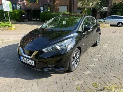 Gebraucht Nissan Micra Acenta 71 PS (52 kW) 2017 Schwarz Kleinwagen