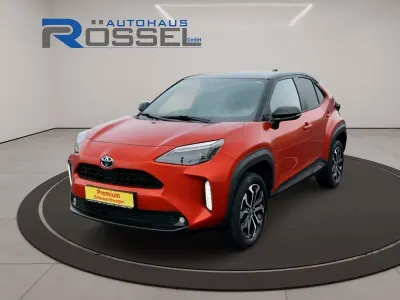 Gebraucht Toyota Yaris Cross Edition 116 PS (85 kW) 2023 Orange SUV