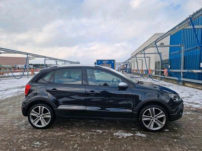 Schwarz Gebraucht 2010 VW Polo Cross R-line Kleinwagen | 5.000 €