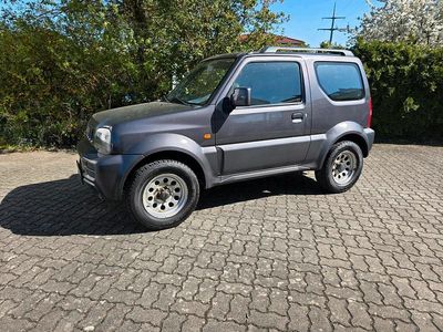 Second-hand Suzuki Jimny 86 CP (63 kW) 2010 Gri SUV