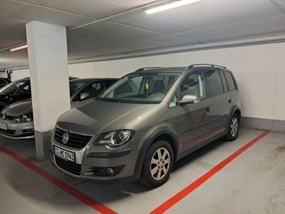 VW Touran Cross
