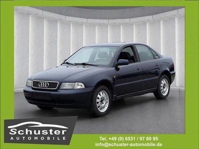 Blau Gebraucht 1998 Audi A4 Limousine | 580 € (Guter Preis)