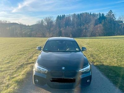 Gebraucht BMW 118 136 PS (100 kW) 2019 Schwarz Kleinwagen