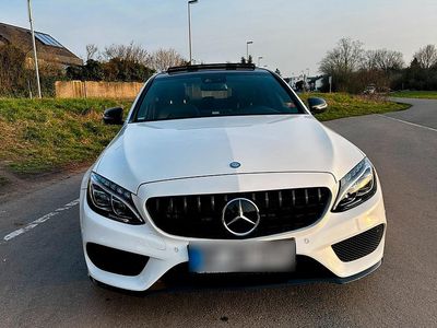 Gebraucht Mercedes C220 AMG line 190 PS (139 kW) 2017 Weiß Limousine