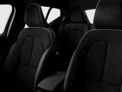 Gebraucht Volvo XC40 Plus 185 kW (252 PS) 2025 Schwarz SUV