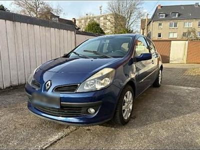 Gebraucht Renault Clio II 101 PS (74 kW) 2006 Blau Kleinwagen