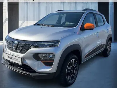 Gebraucht Dacia Spring Comfort Plus 33 kW (45 PS) 2021 Diamant silber Kleinwagen