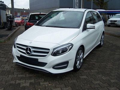 Mercedes B200
