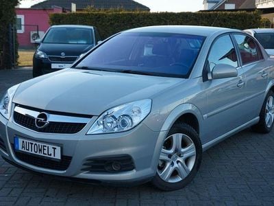 Gebraucht Opel Vectra Edition+ 140 PS (102 kW) 2008 Grau Limousine