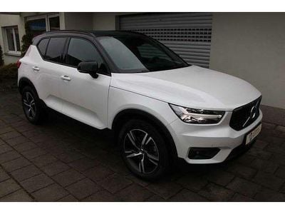 Crystalwhite Gebraucht 2018 Volvo XC40 R-Design SUV | 27.450 € (Fairer Preis)