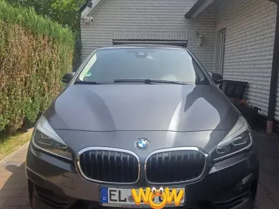 Gebraucht BMW 218 150 PS (110 kW) 2020 Grau Kombi