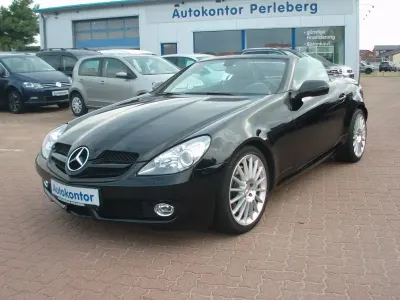 Gebraucht Mercedes SLK200 184 PS (135 kW) 2010 Schwarz Cabrio
