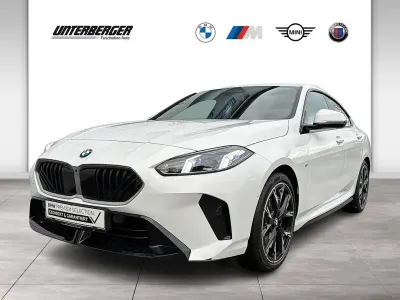 Gebraucht BMW 220 M Sport 170 PS (125 kW) 2025 Alpinweiß uni Coupé