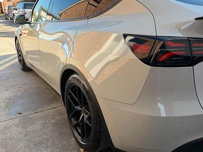 Gebraucht Tesla Model Y RWD 250 kW (340 PS) 2023 Grau SUV